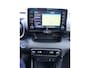 Toyota Yaris 1.5 Hybrid Executive PANO | TWO-TONE | H-LEER | HUD | ECC | NAVI