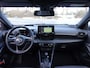 Toyota Yaris 1.5 Hybrid Executive PANO | TWO-TONE | H-LEER | HUD | ECC | NAVI