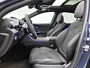 Mercedes-Benz C-klasse 300 e Business Solution AMG | Nightpakket | Trekhaak | Antidiefstalpakket GUARD 360° Plus | 360°-camera | Memorypakket | 19 inch AMG velgen | Panoramaschuifdak |