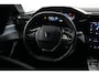 Peugeot 308 SW 1.6 Plug-in Hybrid 180PK Allure Automaat | Camera | DAB | Keyless | Apple Carplay / Android Auto | | Achterbank in 3 delen neerklapbaar met skiluik | Chroom delen exterieur | Cruise control
