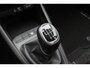 Kia Stonic 1.0 T-GDi DynamicLine Camera, Apple Carplay, Navigatie, Cruise, PDC, 17"