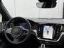Volvo V60 2.0 T8 Plug-in hybrid AWD Ultra Perf. Ed. Dark **DIRECT LEVERBAAR** Bowers & Wilkins | Geventileerde stoelen met massagefunctie | Panoramadak | 19" Lichtmetalen velgen | 360 graden camera |