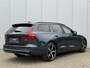 Volvo V60 2.0 T8 Plug-in hybrid AWD Ultra Perf. Ed. Dark **DIRECT LEVERBAAR** Bowers & Wilkins | Geventileerde stoelen met massagefunctie | Panoramadak | 19" Lichtmetalen velgen | 360 graden camera |
