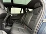 Volvo V60 2.0 T8 Plug-in hybrid AWD Ultra Perf. Ed. Dark **DIRECT LEVERBAAR** Bowers & Wilkins | Geventileerde stoelen met massagefunctie | Panoramadak | 19" Lichtmetalen velgen | 360 graden camera |