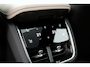 Volvo ES90 Single Motor Extended Range Ultra 92 kWh | Demo deal | Digitale binnenspiegel | Elektrochromatisch Panoramadak | Actieve luchtvering met FOUR-C | Chrome Pack | Hogeresolutie Pixel-Lampen | Bowers & Wilkins Audiosysteem | 22" 5-Y-spaaks Glossy Black Diamond Cut | 4-Zone Electronic Climate Control | Soft Close | 360°-camera met 3D-weergave | Volvo Guard Alarm | BLIS™ (Blind Spot Information System) | Elektrisch Verstelbare Stuurkolom | Head-up Display | Massagefunctie Voorstoelen | Voorstoelen Verwarmbaar | Achterbank Verwarmbaar | Stuurverwarming | Stoelventilatie