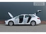 Toyota Corolla Touring Sports 1.8 Hybrid Active I 1e Eig. I Navigatie I NL-auto