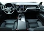 Volvo XC60 2.0 T6 Plug-in hybrid AWD Plus Dark | Trekhaak | Panoramadak | 360-camera |