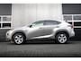 Lexus NX 300h 198 pk AWD President Line / Red-Carpet/ Stoel.Verw+Verk/ Stuurwerw/ 360-Camera/ Adapt. Cruise/ Head-Up/ Keyless/ 18''LMV