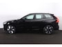 Volvo XC60 T6 Recharge AWD Ultra Dark - Panorama/schuifdak - IntelliSafe Assist & Surround - 360º Camera - Harman/Kardon audio - Adaptieve LED koplampen - Verwarmde voorstoelen, stuur & achterbank - Parkeersensoren voor & achter - Elektr. bedienb. voorstoelen met geheugen - Head up display - Draadloze tel. lader - Elektr. inklapbare trekhaak - 20' LMV