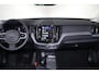 Volvo XC60 T6 Recharge AWD Ultra Dark - Panorama/schuifdak - IntelliSafe Assist & Surround - 360º Camera - Harman/Kardon audio - Adaptieve LED koplampen - Verwarmde voorstoelen, stuur & achterbank - Parkeersensoren voor & achter - Elektr. bedienb. voorstoelen met geheugen - Head up display - Draadloze tel. lader - Elektr. inklapbare trekhaak - 20' LMV