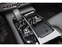Volvo V90 T6 Recharge AWD Core Bright - IntelliSafe Assist & Surround - Harman/Kardon audio - Adaptieve LED koplampen - Parkeercamera achter - Verwarmde voorstoelen, stuur & achterbank - Parkeersensoren voor & achter - Elektr. bedienb. voorstoelen met geheugen - Extra getint glas - Elektr. inklapbare trekhaak - 18' LMV