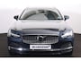 Volvo V90 T6 Recharge AWD Core Bright - IntelliSafe Assist & Surround - Harman/Kardon audio - Adaptieve LED koplampen - Parkeercamera achter - Verwarmde voorstoelen, stuur & achterbank - Parkeersensoren voor & achter - Elektr. bedienb. voorstoelen met geheugen - Extra getint glas - Elektr. inklapbare trekhaak - 18' LMV