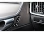 Volvo V90 T6 Recharge AWD Core Bright - IntelliSafe Assist & Surround - Harman/Kardon audio - Adaptieve LED koplampen - Parkeercamera achter - Verwarmde voorstoelen, stuur & achterbank - Parkeersensoren voor & achter - Elektr. bedienb. voorstoelen met geheugen - Extra getint glas - Elektr. inklapbare trekhaak - 18' LMV