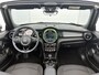 MINI Cooper Mini Cabrio 1.5 Chili | Navigatiesysteem | Parkeersensoren voor + Achter | Stoelverwarming | Lichtmetalen velgen | Climate Controle | Electrisch cabriodak |