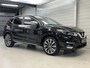 Nissan Qashqai 1.3 DIG-T Tekna + / Trekhaak 1500 KG / All Seasonbanden / Lederen Bekleding / Panoramadak / Bose Audio / Stoelverwarming / Verwarmde Voorruit / Navigatie / 360 Graden Camera /