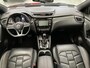 Nissan Qashqai 1.3 DIG-T Tekna + / Trekhaak 1500 KG / All Seasonbanden / Lederen Bekleding / Panoramadak / Bose Audio / Stoelverwarming / Verwarmde Voorruit / Navigatie / 360 Graden Camera /