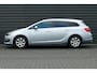 Opel Astra Sports Tourer 1.4 TURBO 140PK BLITZ / NAVI / AIRCO / PDC / 15"LMV / TREKHAAK / BLUETOOTH / CRUISECONTROL / 2E EIGENAAR / SCHITTERENDE STAAT !!
