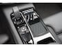 Volvo V90 T6 Recharge AWD Plus Dark - IntelliSafe Assist & Surround - 360º Camera - Harman/Kardon audio - Adaptieve LED koplampen - Verwarmde voorstoelen, stuur & achterbank - Parkeersensoren voor & achter - Elektr. bedienb. voorstoelen met geheugen - Extra getint glas - Elektr. inklapbare trekhaak - 19' LMV