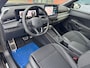 Volkswagen T-Roc 1.5 eTSI 150pk DSG R-Line First Edition | Matrix-LED | Black style i.c.m. 20'' | Elektrische acherklep