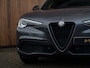 Alfa Romeo Stelvio 2.2d B-Tech | Pano-dak | Veloce stoelen | Adapt. cruise | Lederen dash. | Trekhaak | CarPlay