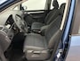 Volkswagen Touran Occasion | Blauw | Tweedehands Volkswagen Touran | 7-zits | Airco | Cruisecontrol | Panoramadak