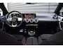 Mercedes-Benz A-klasse 180 Business Solution AMG | Pano | Sfeerverlichting | Camera | Stoelen Elektr. + Memory | Stoelverwarming | Orig. NL |