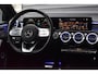 Mercedes-Benz A-klasse 180 Business Solution AMG | Pano | Sfeerverlichting | Camera | Stoelen Elektr. + Memory | Stoelverwarming | Orig. NL |
