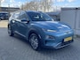 Hyundai Kona Electric EV Premium 64 kWh | | keyless | cruise control | navi | airco | dodehoek detectie | info Jeroen van Erp: 0492-588980