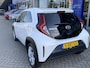 Toyota Aygo X 1.0 VVT-i MT first | 1e eigenaar | Apple Carplay/Android Auto | Achteruitrijcamera |