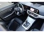 BMW 3-Serie 320i xDrive Executive Edition 2e eigenaar | M-Pakket | Schuif-/kanteldak | Standkachel | Hifi | Camera | Adap Cruise | Elektr. Trekhaak | Stuur verwarmd | Stoelverwarming | Alarm kl.3 | Etc.