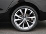 SEAT Leon Sportstourer 1.5 TSI e-Hybrid FR Business 204 PK | Automaat | LED Koplampen | Trekhaak | Navigatie | Climate Control | Apple Carplay/Android Auto | Achteruitrijcamera | Adaptive Cruise Control | Parkeersensoren | Privacy Glass | Virtual Cockpit | Direct leverbaar! |