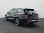 SEAT Leon Sportstourer 1.5 TSI e-Hybrid FR Business 204 PK | Automaat | LED Koplampen | Trekhaak | Navigatie | Climate Control | Apple Carplay/Android Auto | Achteruitrijcamera | Adaptive Cruise Control | Parkeersensoren | Privacy Glass | Virtual Cockpit | Direct leverbaar! |