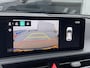 Kia EV6 Light Edition 63 kWh NL-auto, boekjes compleet, 1e eigen., Stoel- & stuurwielverwarming, navigatie, Apple CarPlay/Android Auto, adaptieve cruise control, keyless, PDC v&a, V2L