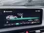 Kia EV6 Light Edition 63 kWh NL-auto, boekjes compleet, 1e eigen., Stoel- & stuurwielverwarming, navigatie, Apple CarPlay/Android Auto, adaptieve cruise control, keyless, PDC v&a, V2L