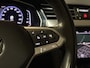 Volkswagen Passat Variant 1.5 TSI 2x R-Line Business + | Panoramadak | Leder | Camera | Afn. trekhaak | Adaptive cruise | Stoelverwarming | Virtual