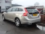 Volvo V60 2.4 D6 Twin Engine Momentum