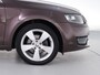 Skoda Octavia Combi 1.4 140pk TSI Elegance Businessline |dealer onderhouden|climatronic|stoelverwarming|cruise control|bi-xenon|parkeersensoren|DAB+|donker getint glas|elektrische achterklep|