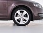 Skoda Octavia Combi 1.4 140pk TSI Elegance Businessline |dealer onderhouden|climatronic|stoelverwarming|cruise control|bi-xenon|parkeersensoren|DAB+|donker getint glas|elektrische achterklep|