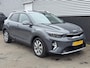Kia Stonic 1.0 T-GDi MHEV DynamicPlusLine Navigatie, Apple CarPlay/Android Auto, achteruitrij camera, keyless, parkeersensoren, cruise control adaptief en stuurhulp