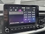 Kia Stonic 1.0 T-GDi MHEV DynamicPlusLine Navigatie, Apple CarPlay/Android Auto, achteruitrij camera, keyless, parkeersensoren, cruise control adaptief en stuurhulp