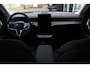 Volvo ES90 Single Motor Ext. R. Ultra Launch Edition 92 kWh | 22" 5-Y Spaaks Glossy Black Diamond Cut velgen | Extra getint glas | Bowers & Wilkins audio | Chrome pack | Geventileerde stoelen voor + achter | Stoelverwarming voor + achter | Adaptive cruise control | Pilot assist | 360° camera |