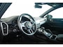 Porsche Cayenne Coupé 3.0 E-Hybrid Trekhaak - Comfortstoelen - Stoelventilatie/verwarming - Adaptieve luchtvering - Achterasbesturing - Head up - Privacy glas - Adaptieve cruise control - BOSE - ParkAssistent -