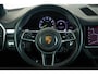 Porsche Cayenne Coupé 3.0 E-Hybrid Trekhaak - Comfortstoelen - Stoelventilatie/verwarming - Adaptieve luchtvering - Achterasbesturing - Head up - Privacy glas - Adaptieve cruise control - BOSE - ParkAssistent -