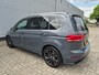 Volkswagen Touran 1.5 TSI R-Line Exclusive 7p,afn.Trekhaak,Navigatie,parkeersensoren/Camera,stoelverwarming,