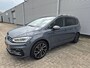 Volkswagen Touran 1.5 TSI R-Line Exclusive 7p,afn.Trekhaak,Navigatie,parkeersensoren/Camera,stoelverwarming,