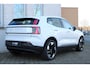 Volvo EX30 Single Motor Extended Range Plus Europa 69 kWh | Stoelverwarming | Stuurwielverwarming | Elektrisch verstelbare stoelen met memory functie | Adaptieve Cruise Control | Pilot Assist | Harman Kardon | Camera achter | Keyless entry | 19'' Lichtmetalen velgen | Warmtepomp | Google Maps | Google Assistant | Blis | Preconditioning | Digital Key Plus | Elektrische achterklep |