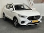 MG MG ZS 106 PK 1.5 APPLE CARPLAY NAVIGATIE BLUETOOTH LED VERLICHTING 17" LM VELGEN PARKEERSENSOREN ACHTER ZEER NETTE STAAT !! 3010