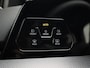 Volkswagen Golf 1.5eHybrid 200kW/272PK GTE · Navigatie · Trekhaak · 360°Camera + Parkeersensoren · Garantie t/m 20-03-2030 of 100000km.