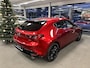 Mazda 3 HB 2.5 e-SkyActiv-G M Hybrid 140 Homura , Demovoordeel € 5.500,-, Automaat, Navi, Adap.Cruise, Clima, Apple Carplay, Camera, PDC, HUD, Stoelverwarming, 18" LMV