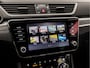 Skoda Superb Combi 1.5 TSI ACT Sport 150Pk Automaat (APPLE CARPLAY, GROOT NAVI, MEMORY SEATS, STOELVERWARMING, CAMERA, GETINT GLAS, KEYLESS, LED KOPLAMPEN, NIEUWSTAAT)